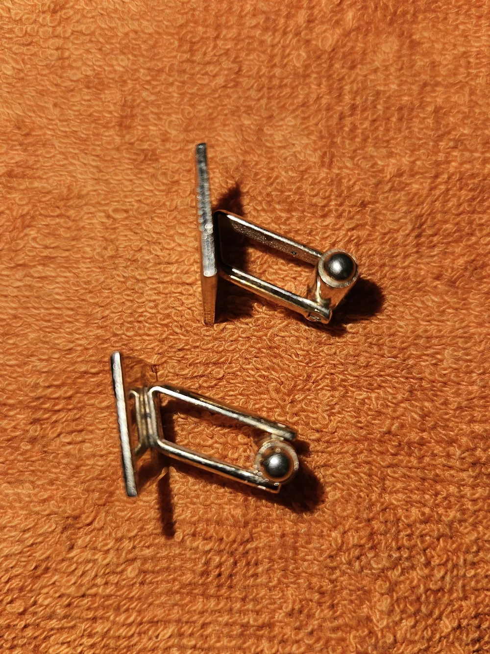 Rectangular Ribbed Cufflinks - Men's Accessories - Picture 5 of 5